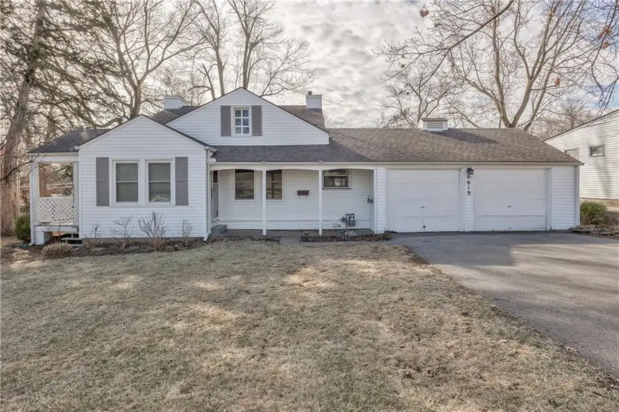 6619 W 77th Terrace, Overland Park, KS 66204 - #2