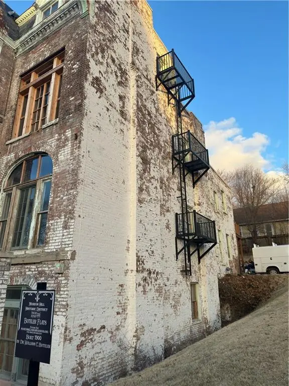 115 S 13th Street, St Joseph, MO 64501