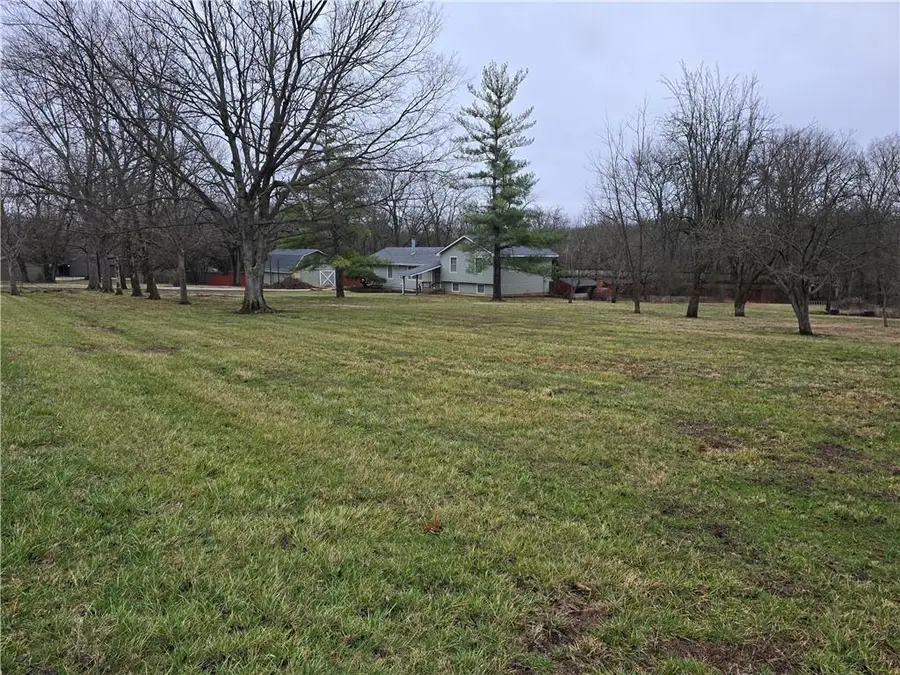 18507 E 231st Street, Harrisonville, MO 64701 - #2