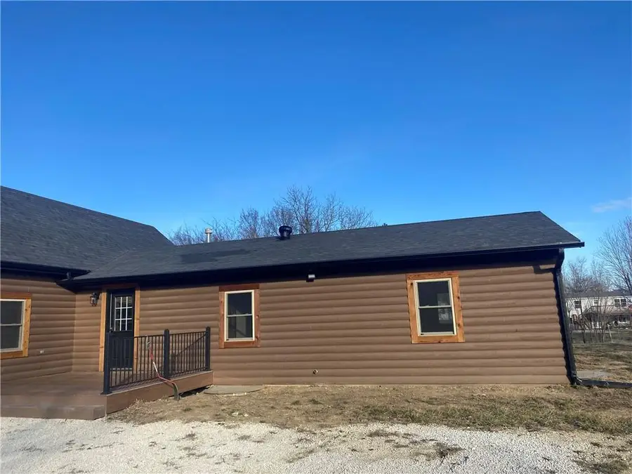 21731 3rd Street, Onaga, KS 66521 - #3