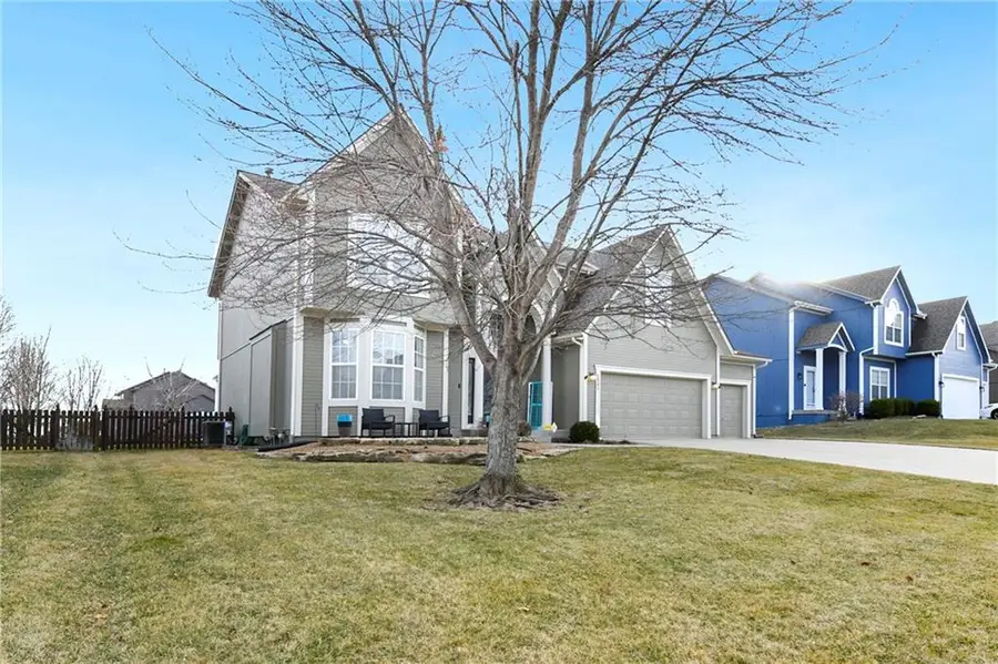 2205 SW Hawk View Road, Lees Summit, MO 64082 - #2