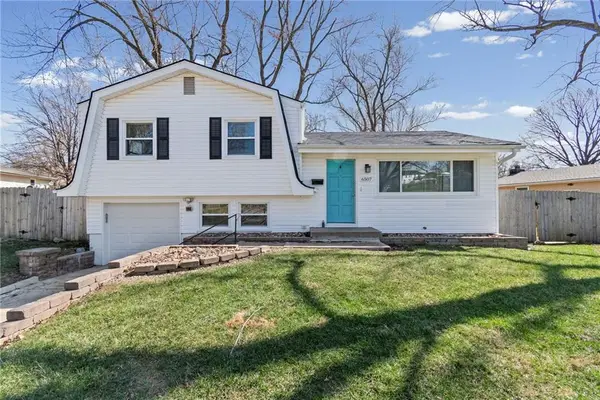 6507 N Walrond Avenue, Gladstone, MO 64119