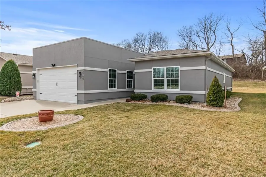 2709 Sonora Valley Drive, Blue Springs, MO 64014 - #3