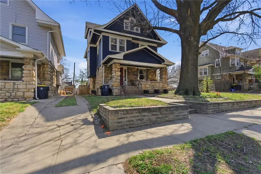 121 Lawn Avenue, Kansas City, MO 64123 - #2