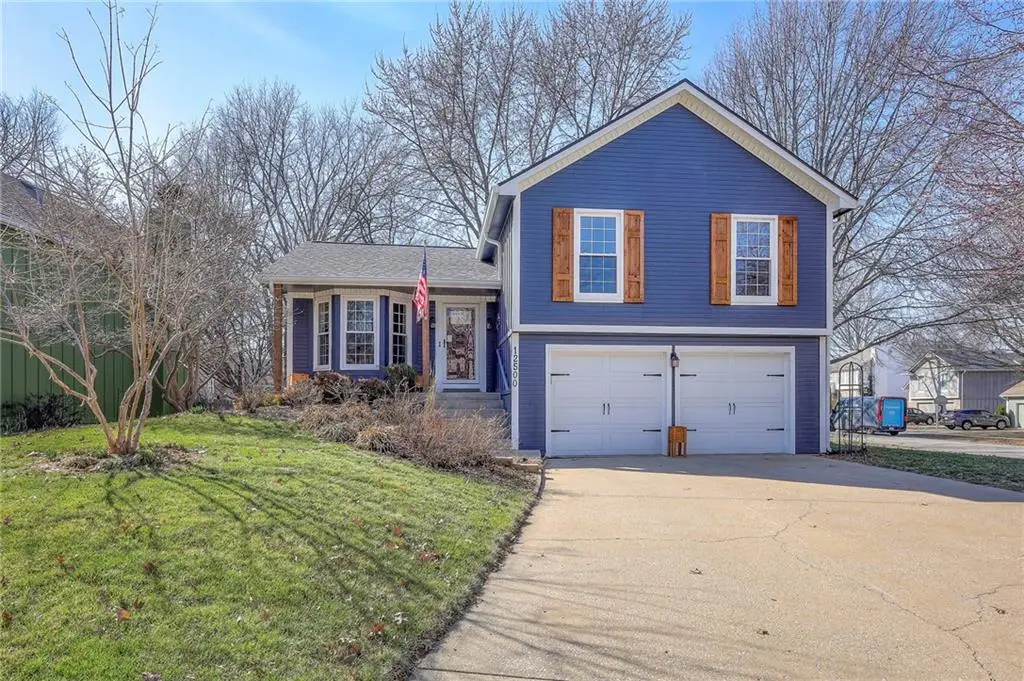 12500 S Cottonwood Drive, Olathe, KS 66062 - #1