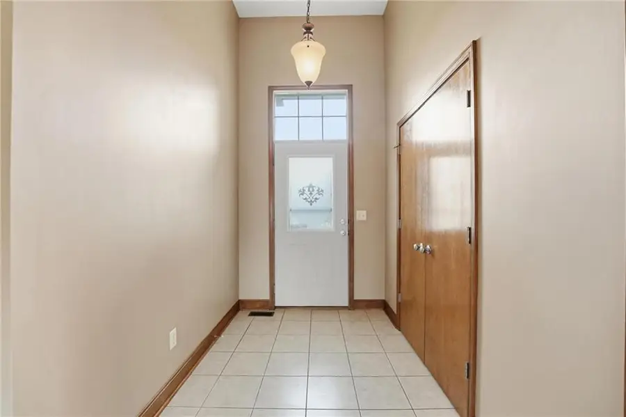 1717 Overbrook Lane, Raymore, MO 64083 - #3