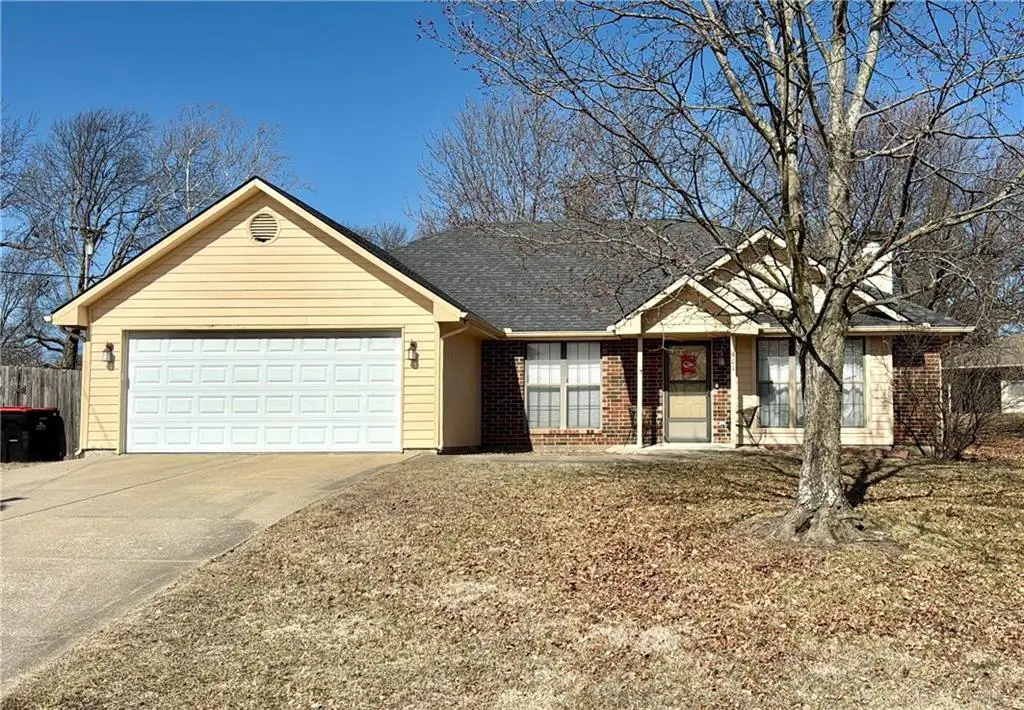 901 Coventry Court, Warrensburg, MO 64093 - #1