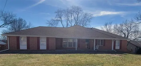 538 Brown Circle Drive, Osawatomie, KS 66064