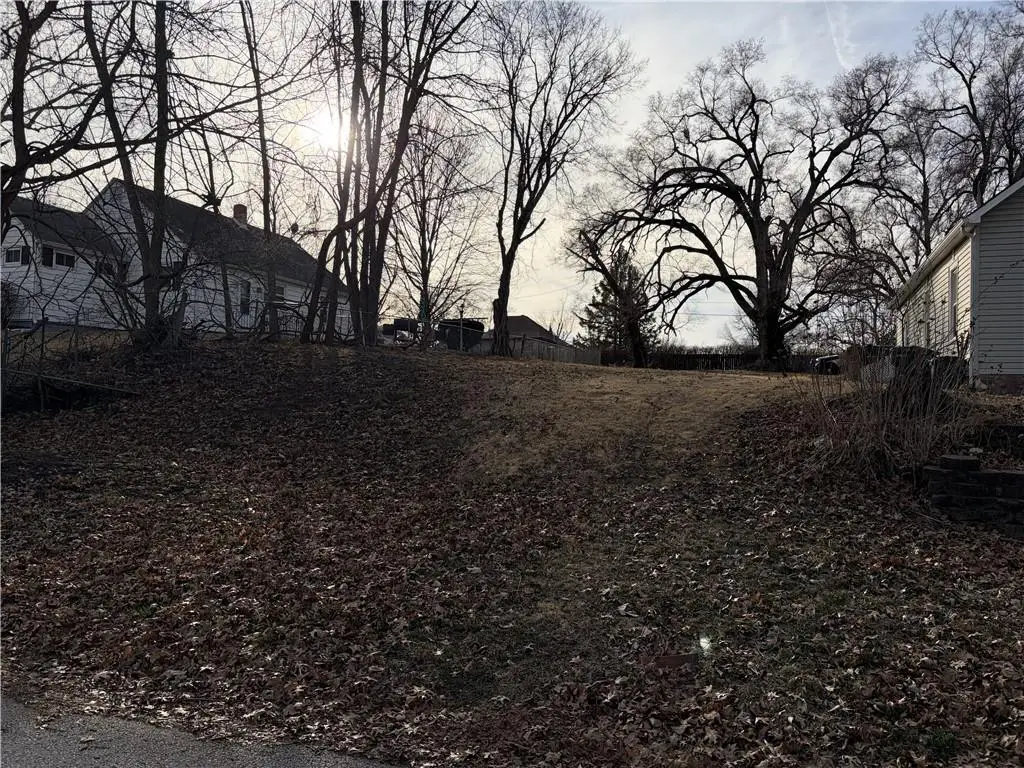 1314 Grand Avenue, Leavenworth, KS 66048 - #1