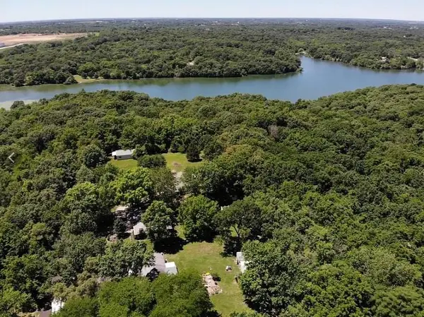 8734 Sortor Drive, Kansas City, KS 66109