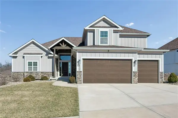 2500 NW Riverview Drive, Riverside, MO 64150