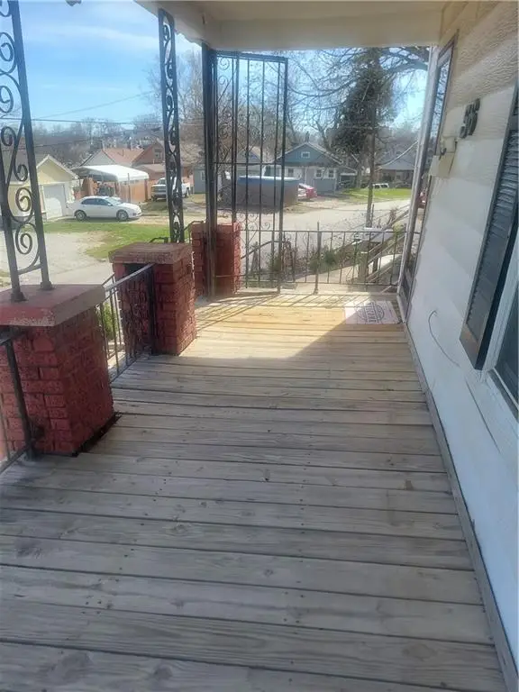 56 Broadview Avenue, Kansas City, KS 66101 - #3