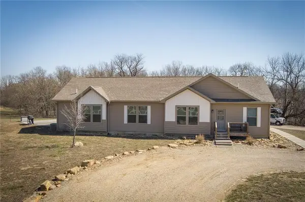 1155 NW 250 Road, Holden, MO 64040
