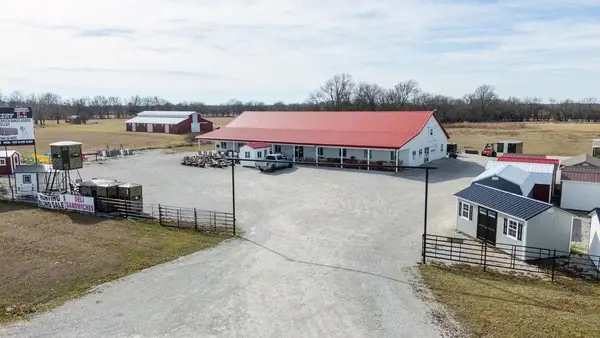 581 Tract 2 Nw First Lane, Lamar, MO 64759