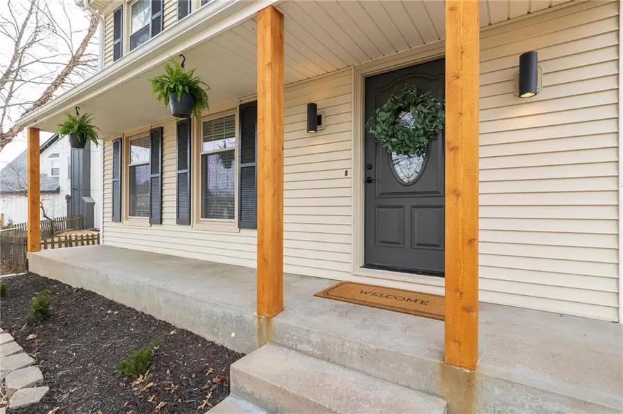 703 N Singletree Street, Olathe, KS 66061 - #3