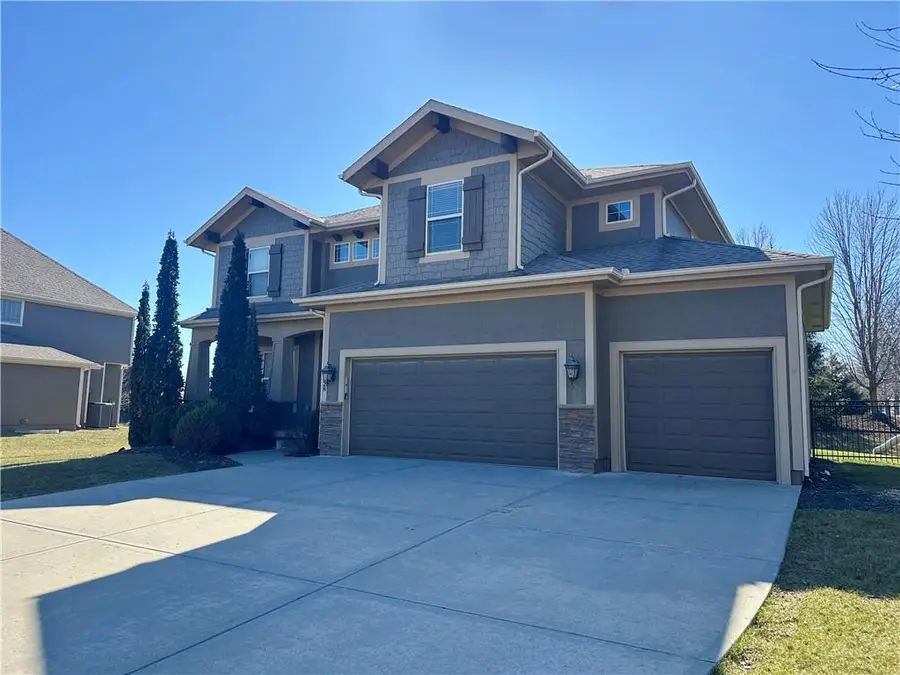 15828 Hayes Street, Overland Park, KS 66221 - #2