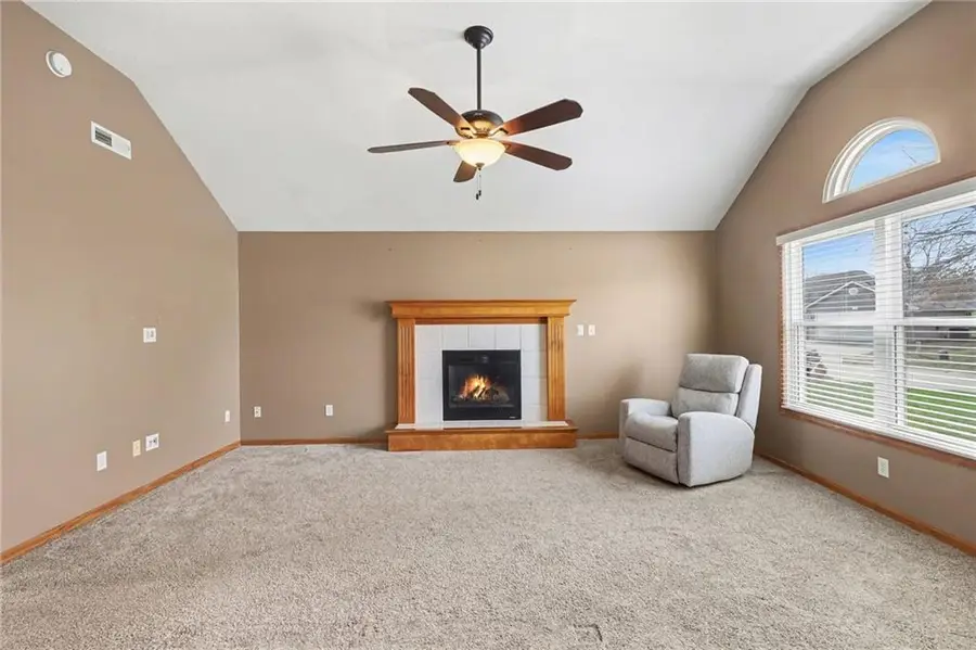 448 Laura Lane, Grain Valley, MO 64029 - #3