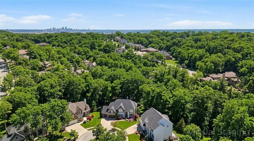 1329 NW 47th Street, Kansas City, MO 64116 - #1