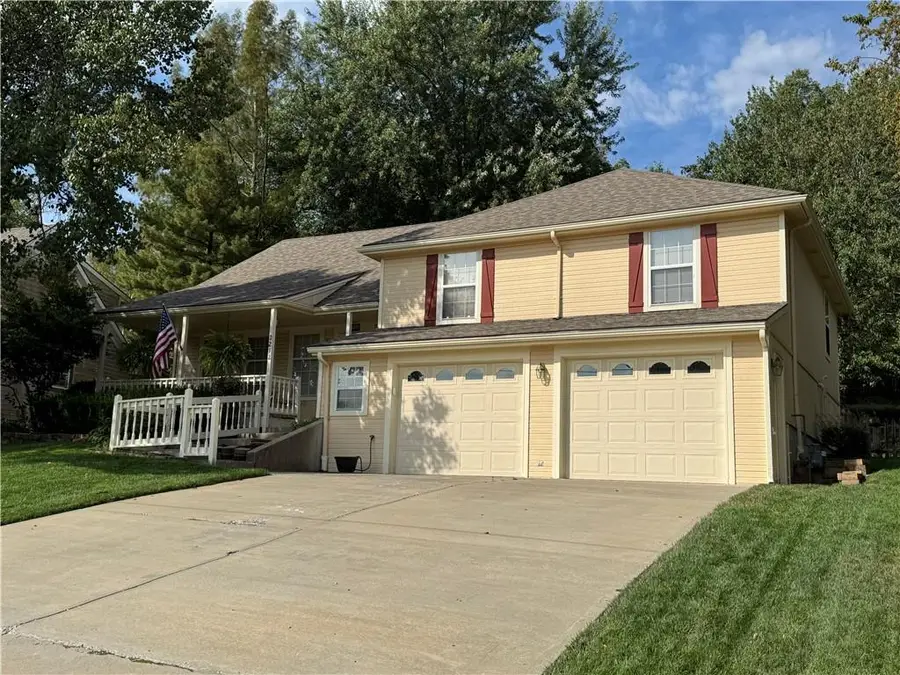 2212 S 19th Terrace, Leavenworth, KS 66048 - #2