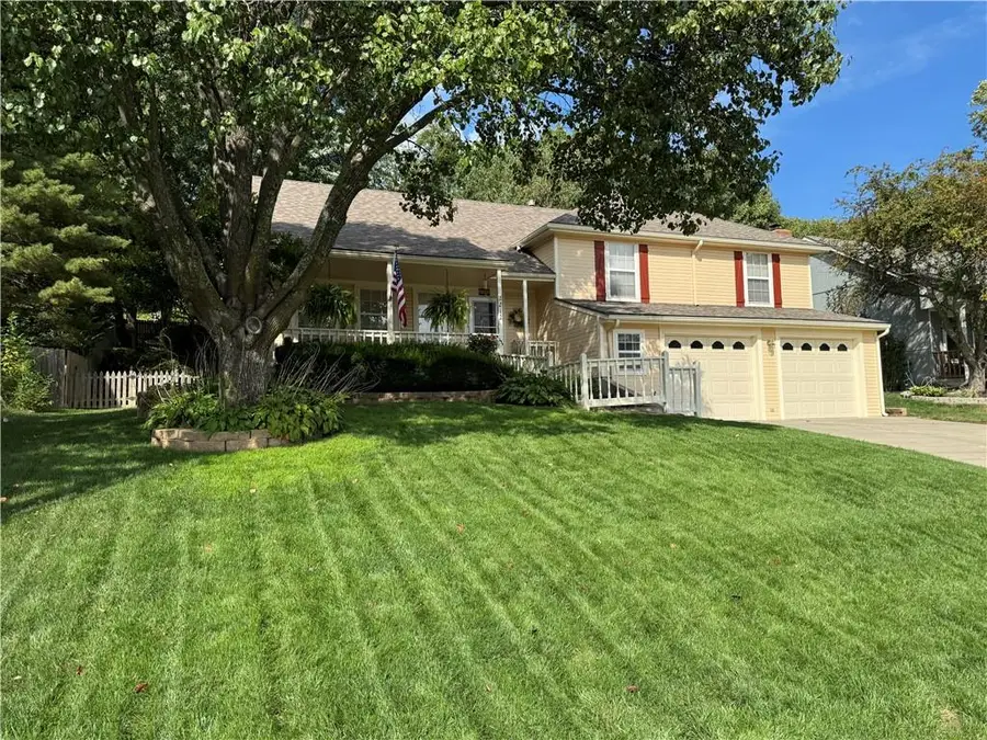 2212 S 19th Terrace, Leavenworth, KS 66048 - #3