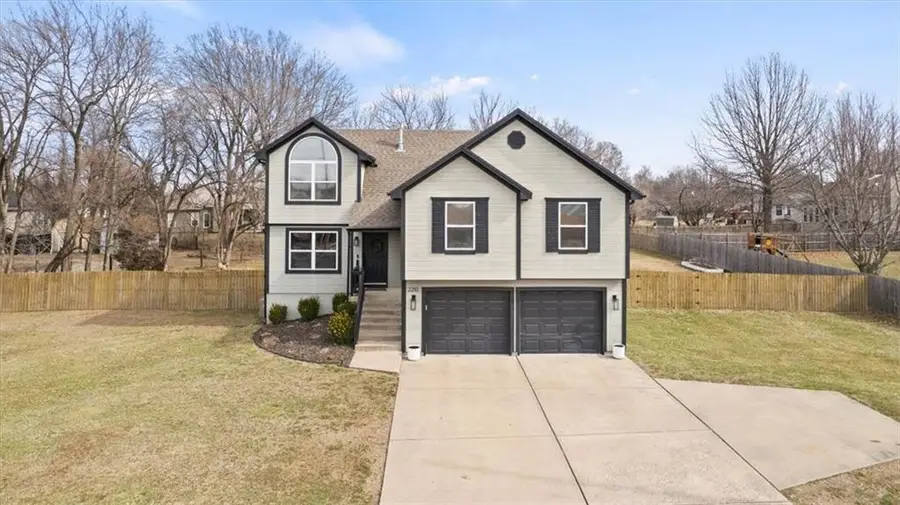 2210 NW R D Mize Road, Blue Springs, MO 64015 - #2