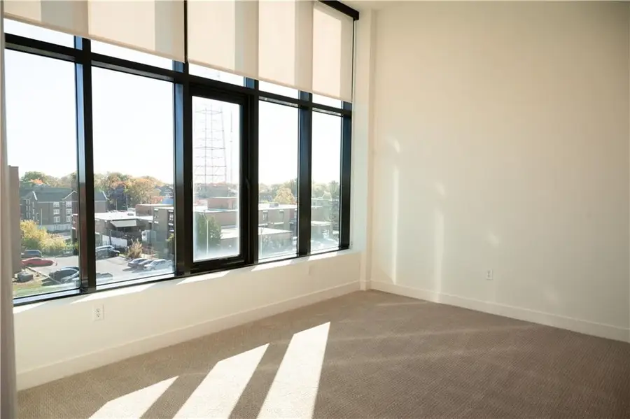 2940 Baltimore Avenue #1501, Kansas City, MO 64108 - #2