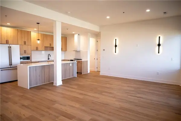 2940 Baltimore Avenue #1502, Kansas City, MO 64108