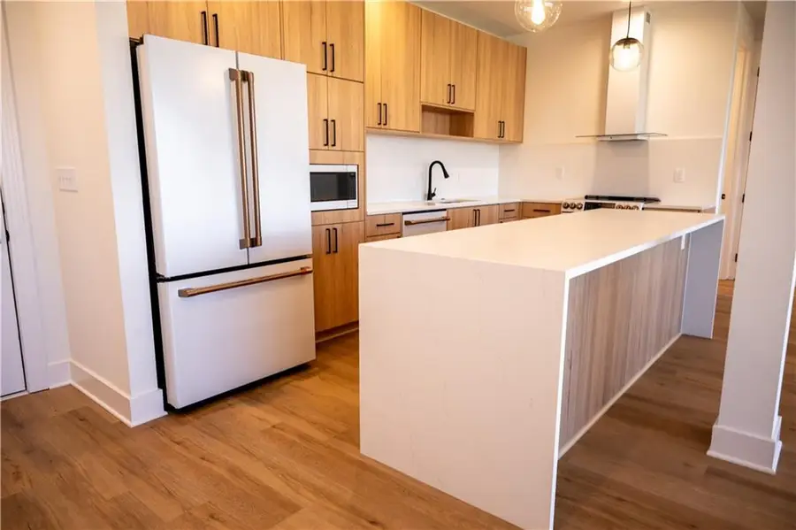 2940 Baltimore Avenue #1502, Kansas City, MO 64108 - #2