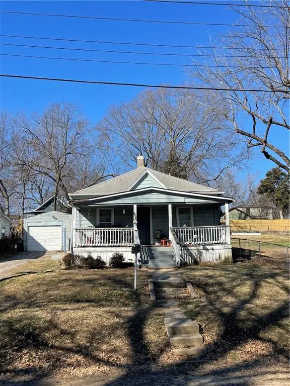 566 S Overton Avenue, Independence, MO 64055