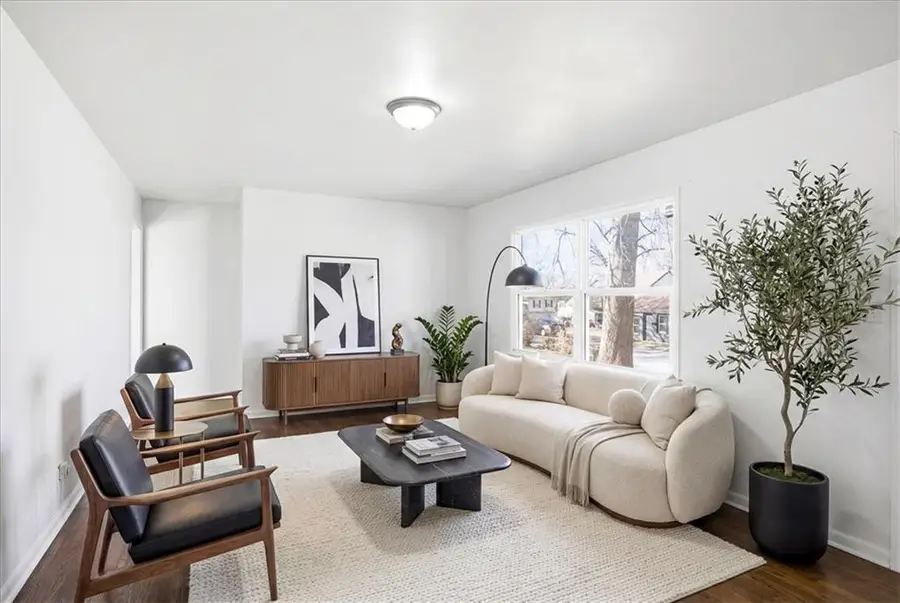 8121 Lydia Avenue, Kansas City, MO 64131 - #2