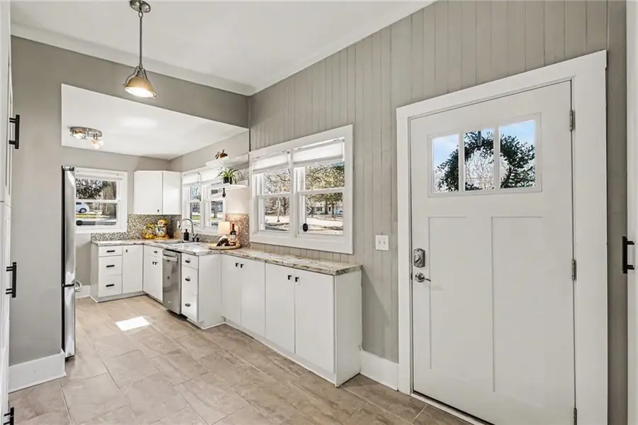 7911 Antioch Road, Overland Park, KS 66204 - #3