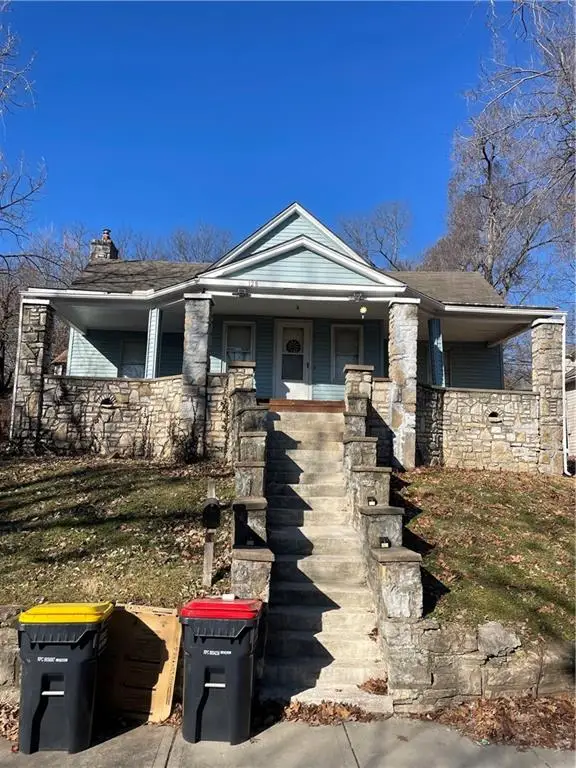 128 Wildwood Avenue, Excelsior Springs, MO 64024