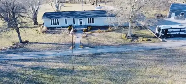 22554 Robertson Road, Lacygne, KS 66040