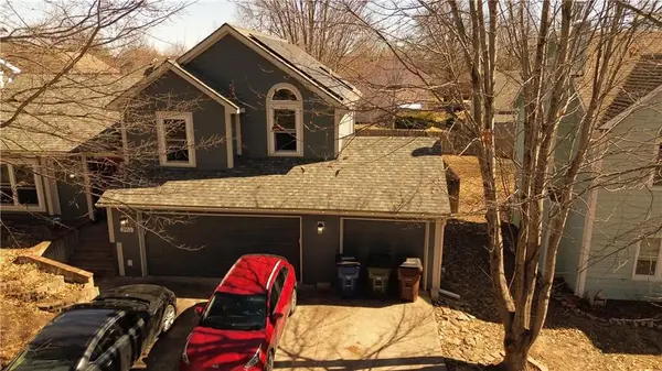 2912 Lankford Drive, Lawrence, KS 66046