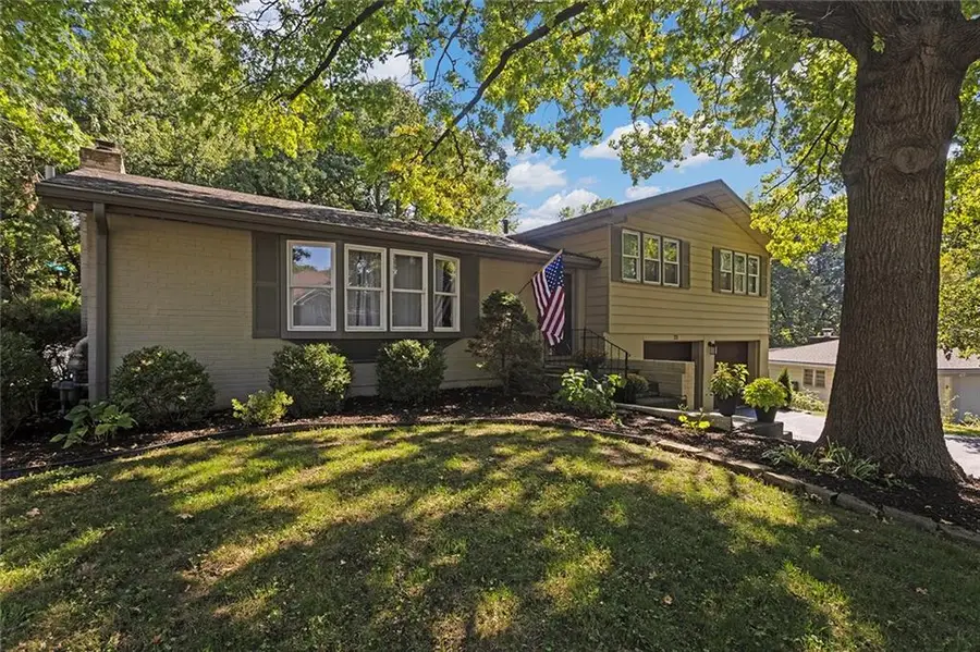 23 NW 39th Street, Kansas City, MO 64116 - #2