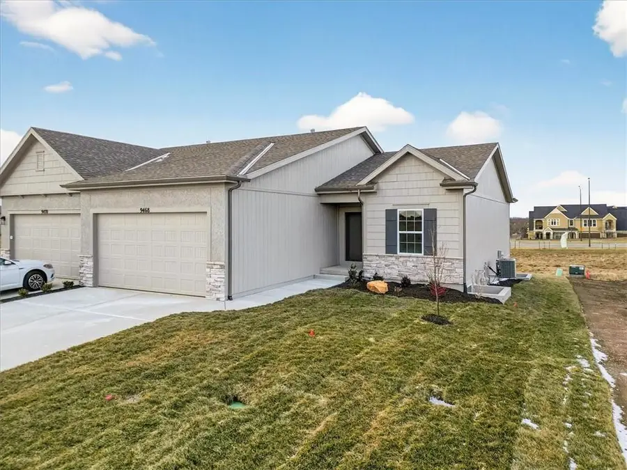 24966 W 94th Place, Lenexa, KS 66227 - #2