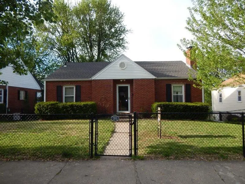 2009 Union Street, Saint Joseph, MO 64501 - #2