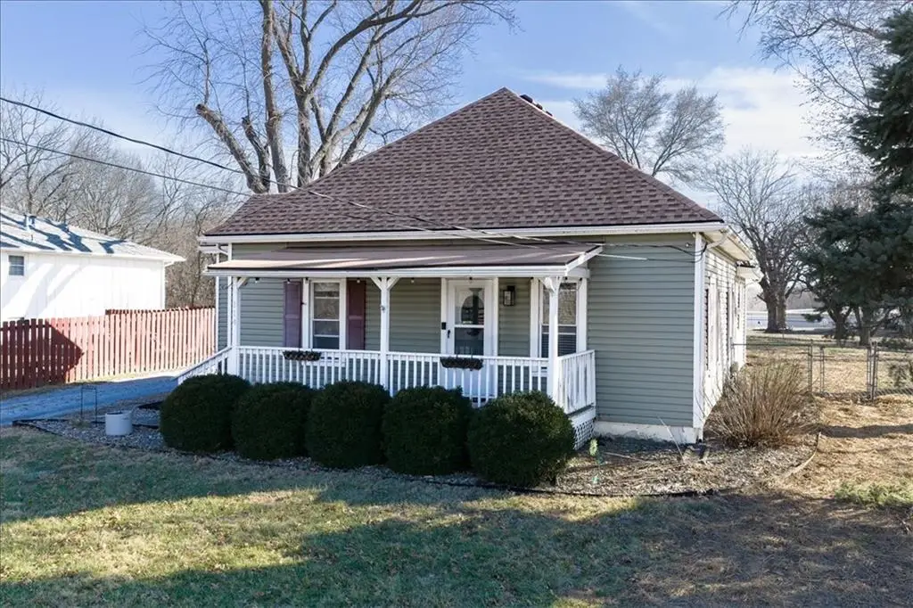 114 Emile Street, Lansing, KS 66048 - #1