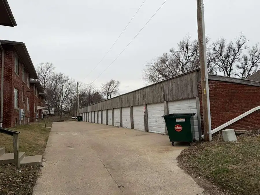 2511-2517 Mitchell Avenue, Saint Joseph, MO 64507 - #3