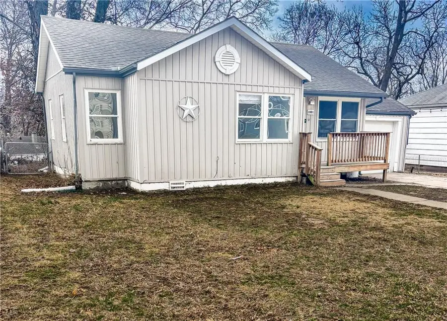 1001 NE 44th Street, Kansas City, MO 64116 - #3