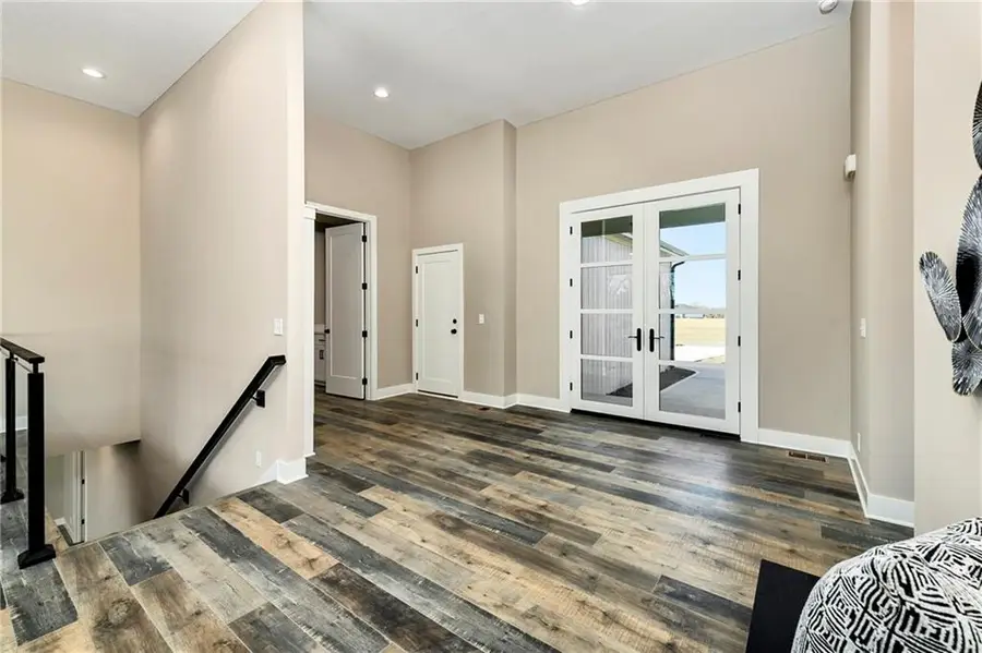 20322 166th Street, Basehor, KS 66007 - #3