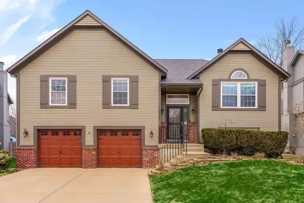 21606 W 57th Terrace, Shawnee, KS 66218