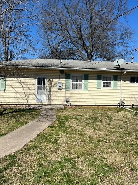 215 W Leighton Street, Frontenac, KS 66763 - #2