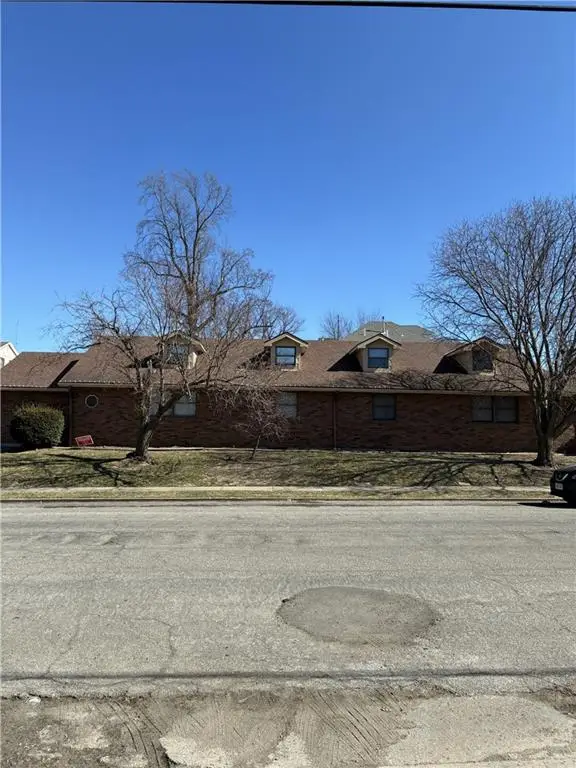 2601 Mitchell Avenue, Saint Joseph, MO 64507 - #2