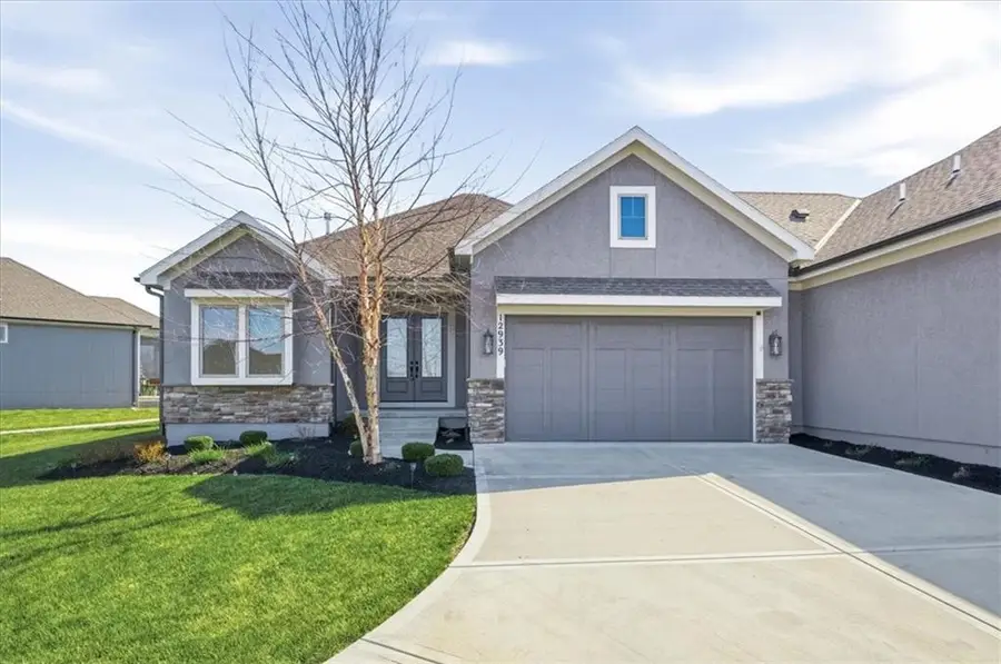 12939 S Constance Street, Olathe, KS 66062 - #2