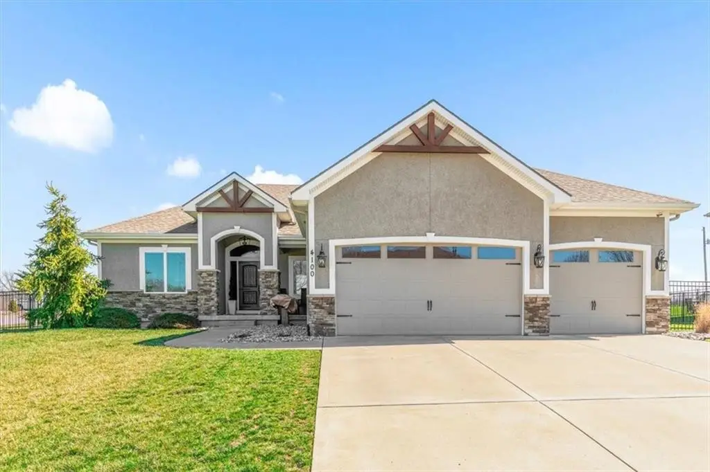 4100 SE Kyle Phillip Court, Blue Springs, MO 64014 - #1