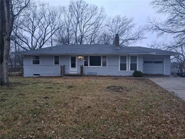 7804 Booth Avenue, Kansas City, MO 64138