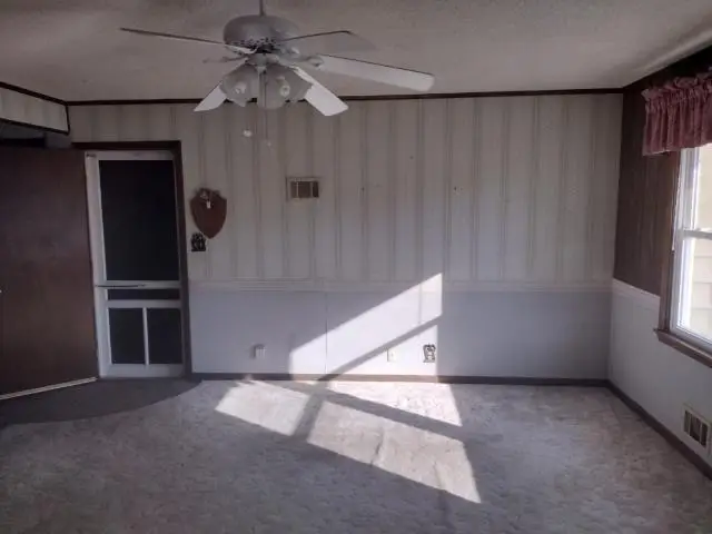 6311 N Kansas Avenue, Kansas City, MO 64119 - #2