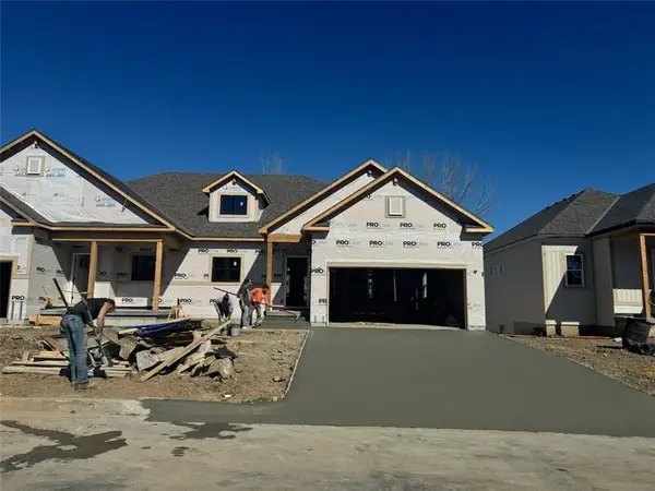 3109 Carlisle Court, St Joseph, MO 64506