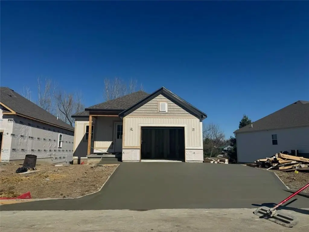 3111 Carlisle Court, Saint Joseph, MO 64506 - #1